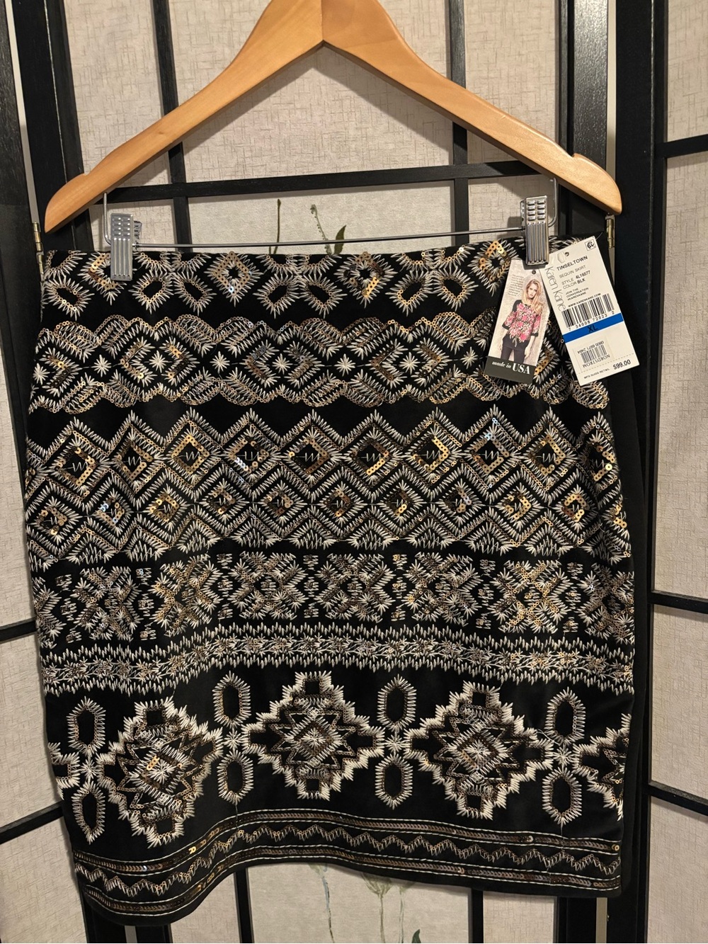 NWT Karen Kane Embroidered Black & Gold Geometric Skirt